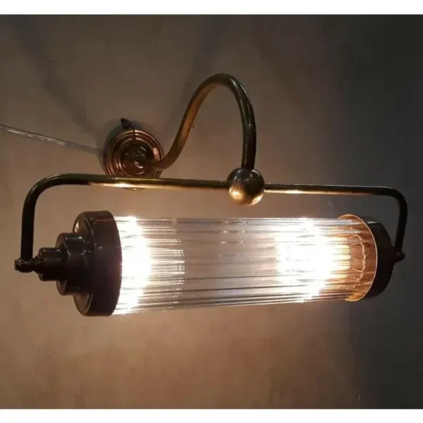 Vintage Art Deco Skyscraper Wall Sconce in Brass Lamp; Clear Glass