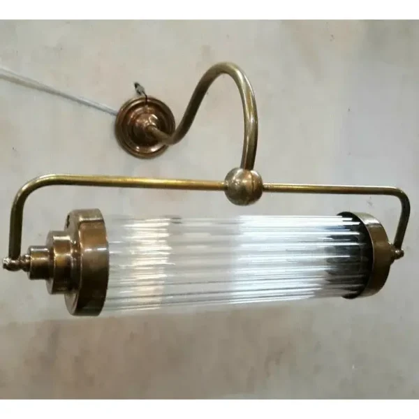 Vintage Art Deco Skyscraper Wall Sconce in Brass Lamp; Clear Glass
